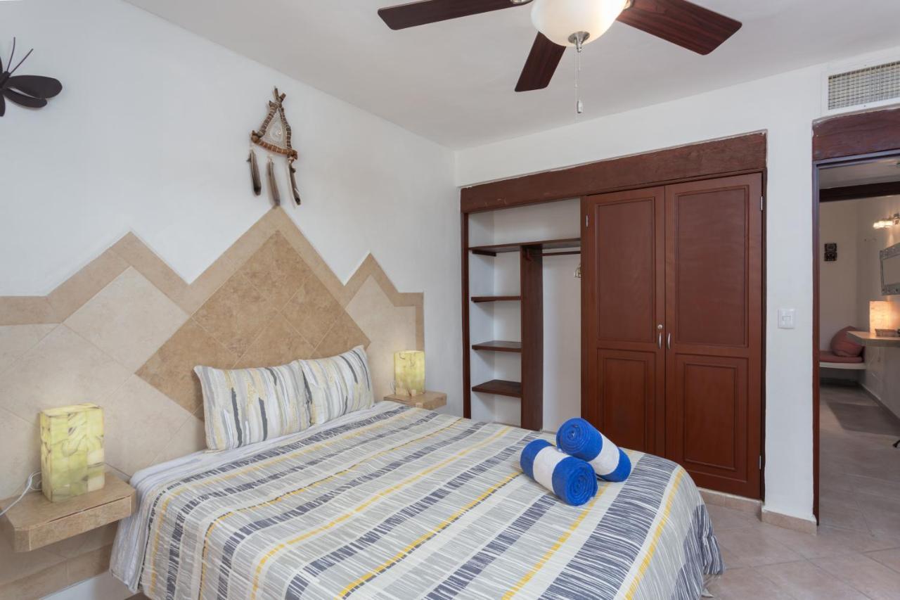 Great Locationhigh Speed Internetbeach Club Playa del Carmen